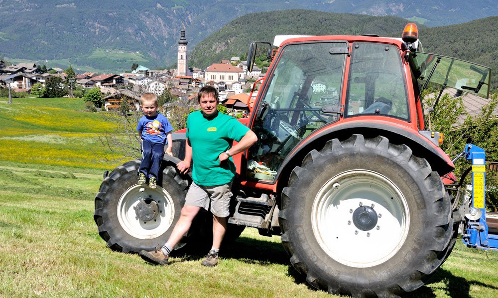 Farm holidays in the Dolomites – The farm Goldrainerhof in Castelrotto